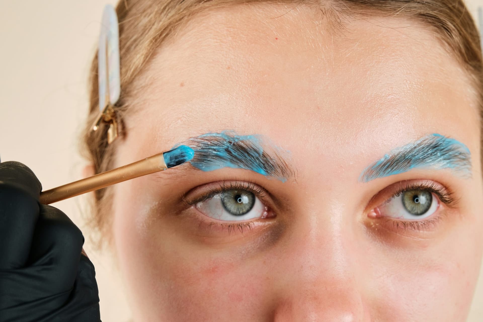 Why Do Some Microbladed Eyebrows Turn Unnatural Colors?